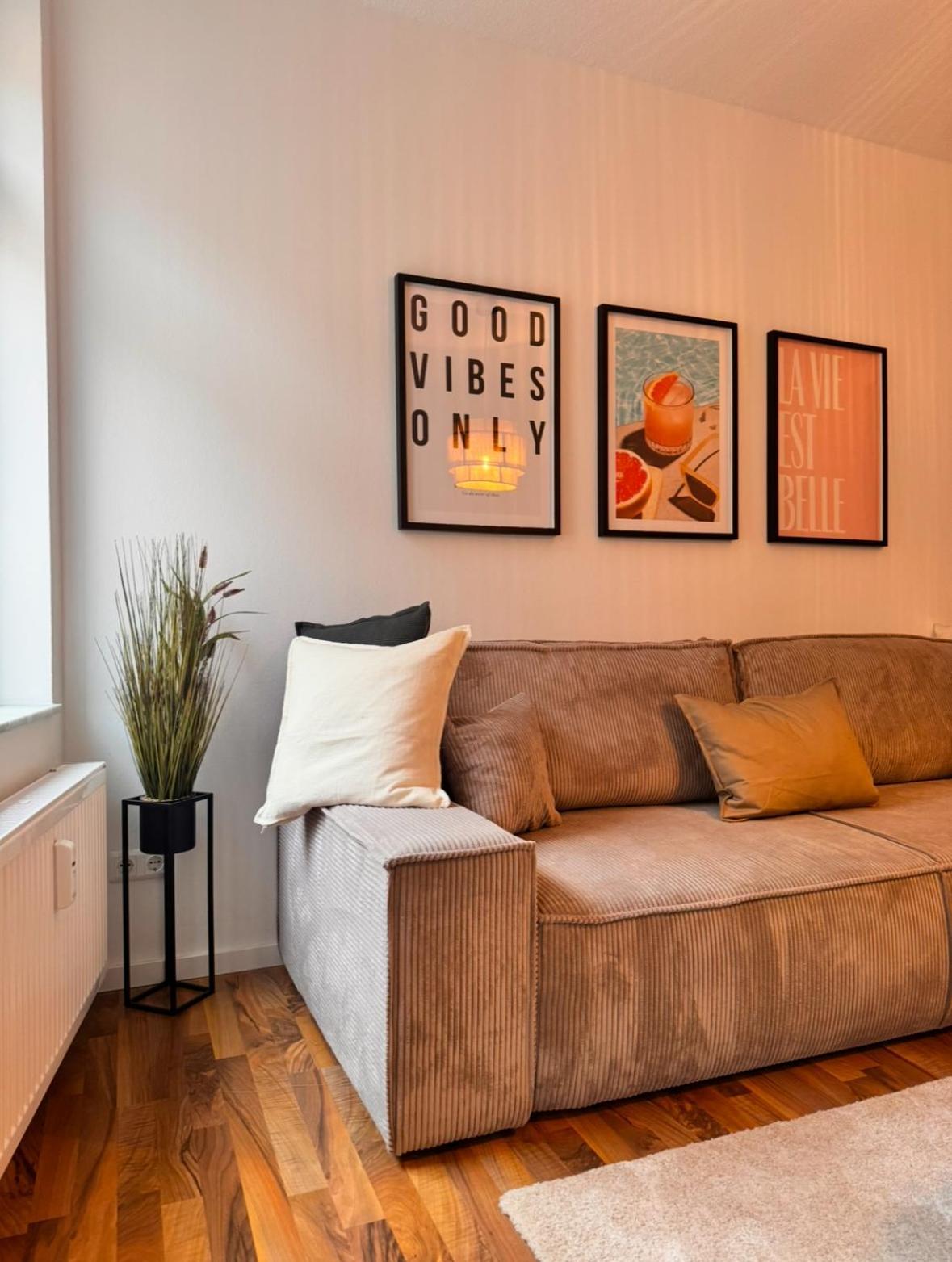 New Apartment In Magdeburg Buckau - Waschmaschine, Smart-Tv, Neues Badezimmer Exterior photo