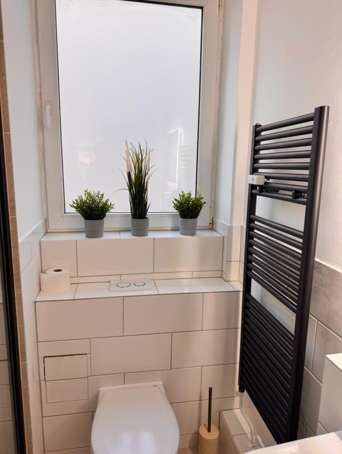 New Apartment In Magdeburg Buckau - Waschmaschine, Smart-Tv, Neues Badezimmer Exterior photo